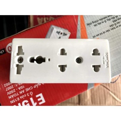 Ổ Cắm 3 Cửa Có Nắp Che E15N Chịu Nhiệt Chống Cháy