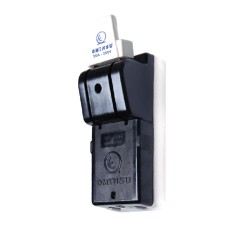 Cầu dao 2 pha Ominsu K33-CD 20A