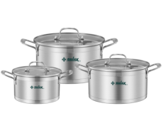 Bộ nồi Inox xịnBộ Nồi Inox Cao Cấp Aulux 6829 – 3 Chiếc (16cm, 20cm, 26cm) Mang đến sự tiện lợi và thẩm mỹ cho gian bếp, bộ nồi inox Aulux 6829 là lựa chọn hoàn hảo cho mọi gia đình. Đặc điểm nổi bật: Chất liệu inox cao cấp: Sáng bóng, chống han gỉ, an toàn cho sức khỏe, dễ vệ sinh. 3 kích cỡ đa năng: Nồi 16cm – nấu mì, luộc trứng Nồi 20cm – nấu canh, kho thịt Nồi 26cm – luộc gà, hầm xương → Phù hợp cho mọi nhu cầu nấu nướng từ ít đến nhiều người. Vung kính cường lực trong suốt: Chịu nhiệt tốt Dễ quan sát thực phẩm khi nấu Viền inox chắc chắn, tăng độ bền. Quai nồi ép chốt chắc chắn: Cố định bằng đinh tán chắc khỏe Cầm nắm dễ dàng, an toàn khi nhấc nồi nóng. Đáy nồi truyền nhiệt nhanh: Nấu ăn tiết kiệm gas, điện Dùng được trên bếp gas, bếp 